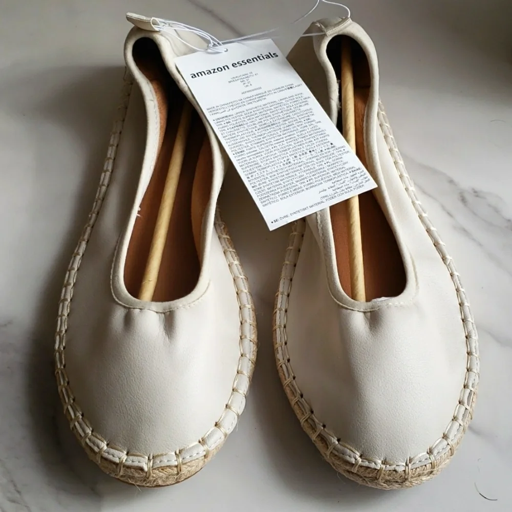 Amazon Essentials Women's Espadrille Ballet Flat in Light Beige Size 10
